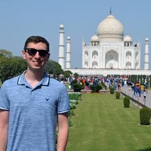 Meet your Posher, Chris